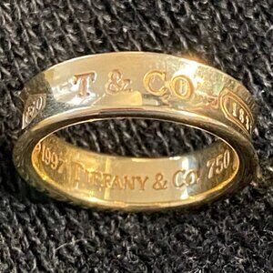 TIFFANY & CO. 1837 RING, 18 K YELLOW GOLD, SIZE 9